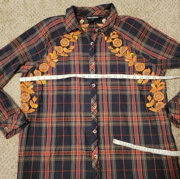 Tolani Collection Estrella Plaid w/ Embroidered Flowers Button Down Shirt XL - Picture 7 of 9